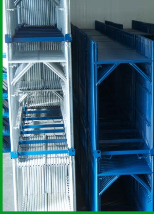 Scaffolding-frames-with-steel-rack